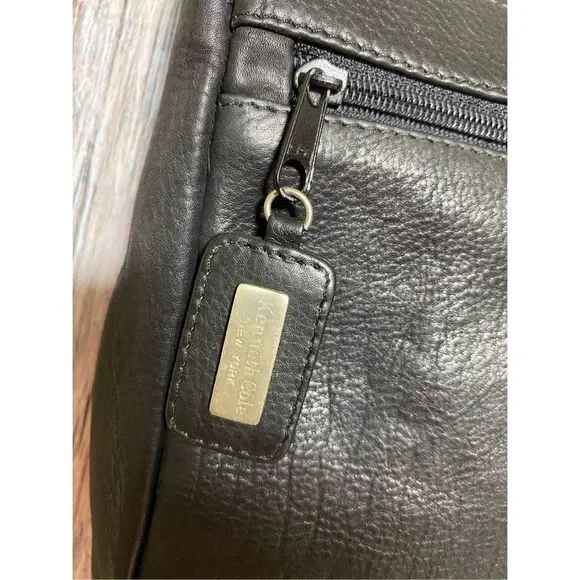 Kenneth Cole Black Leather Crossbody Bag - Picture 16 of 16